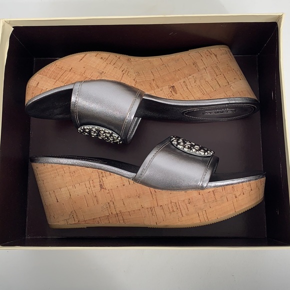 Coach “Judith” Metallic Wedge Sandals Sz9 - Picture 11 of 13